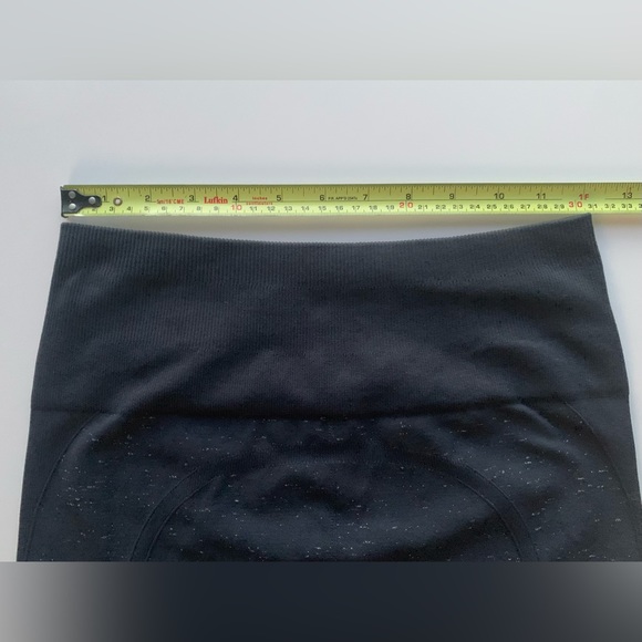 Lululemon Free To Flow - Picture 4 of 4